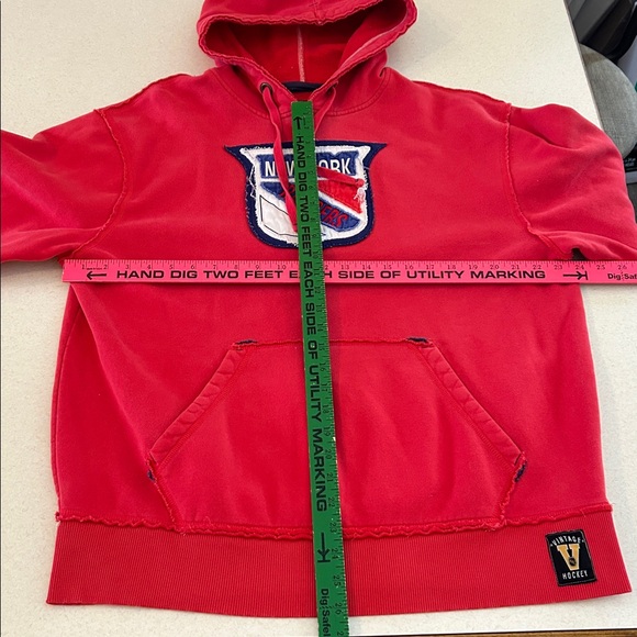 CCM Vintage Hockey Hoodie New York Rangers NHL Men’s Distressed Large - Picture 10 of 12